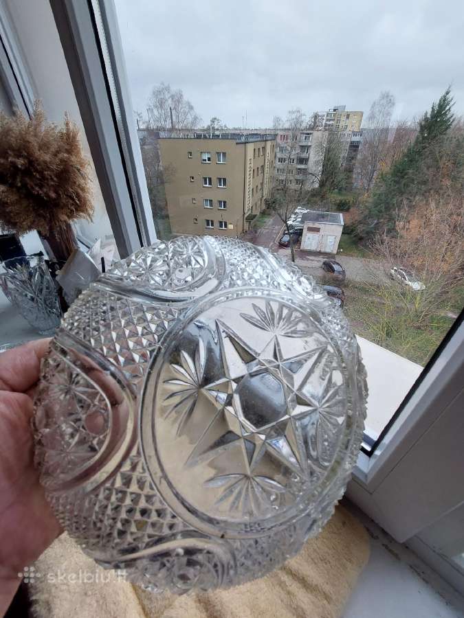 Gražiai raižytas kristalizuoto stiklo dubuo. - nuotraukos Nr. 2