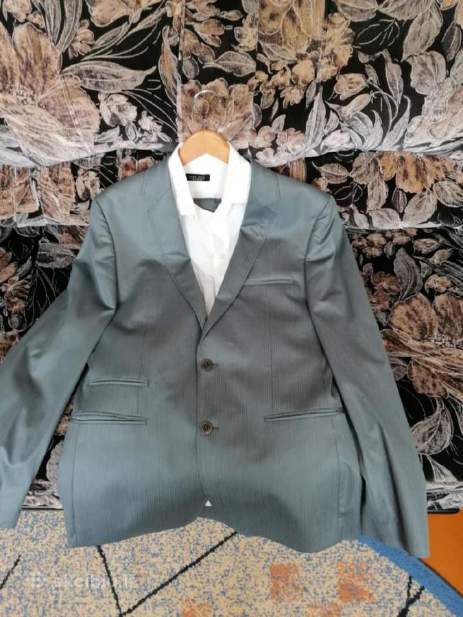 Zara Man kostiumai