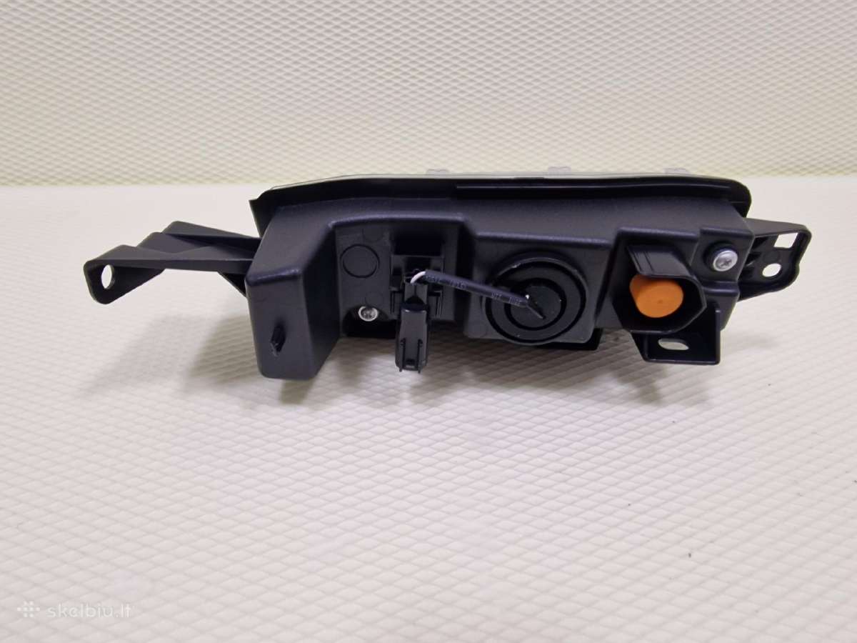 Toyota prius plus LED dienos žibintai - nuotraukos Nr. 6