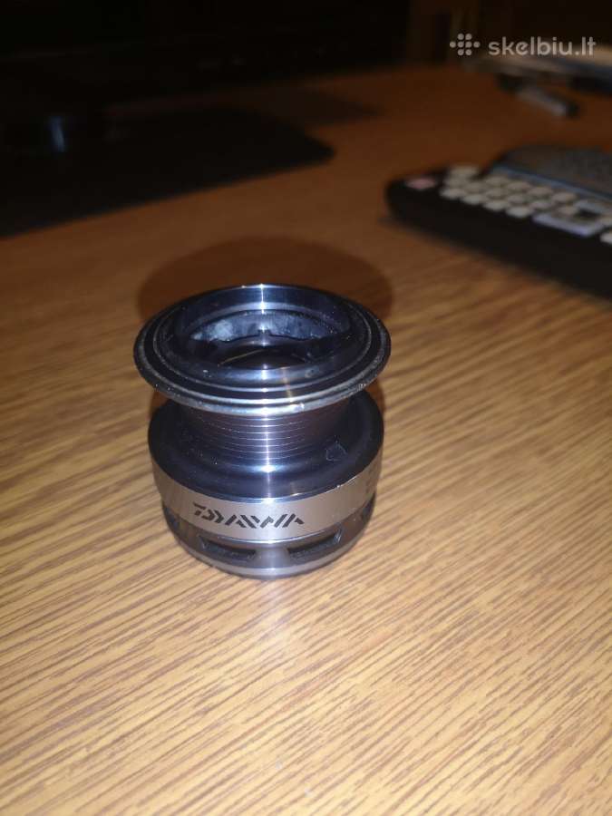 Daiwa Laguna E2500a būgnelis