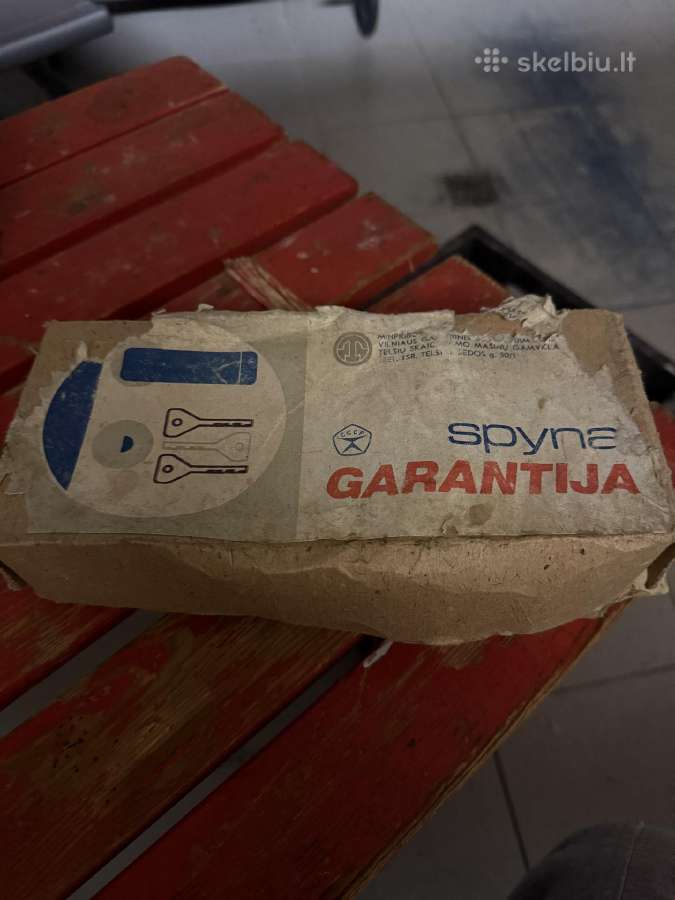 Vintažinis spynos komplektas