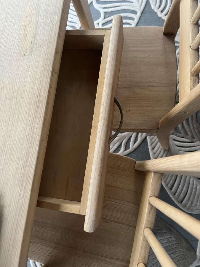 Stalas su 4 kedem medinis geros bukles - nuotraukos Nr. 2