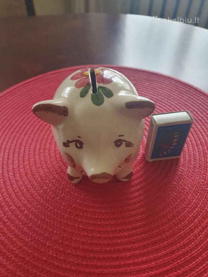 Interjero detalės,taupyklės - nuotraukos Nr. 2