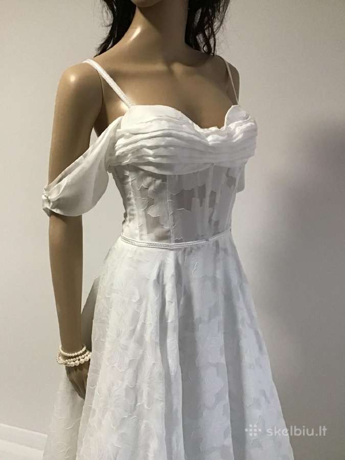 Parduodu vestuvine suknele Bridesbydiva - nuotraukos Nr. 9