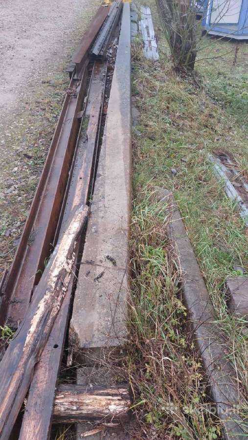 Parduodamas metalas, sijos Hiab ir Ipe