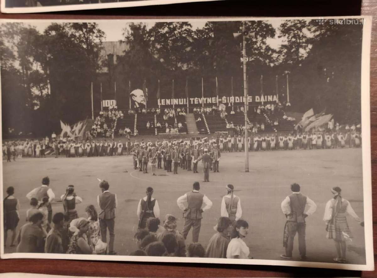Šventės,biržų estradoje ,nuotraukos 1970 m. - nuotraukos Nr. 3