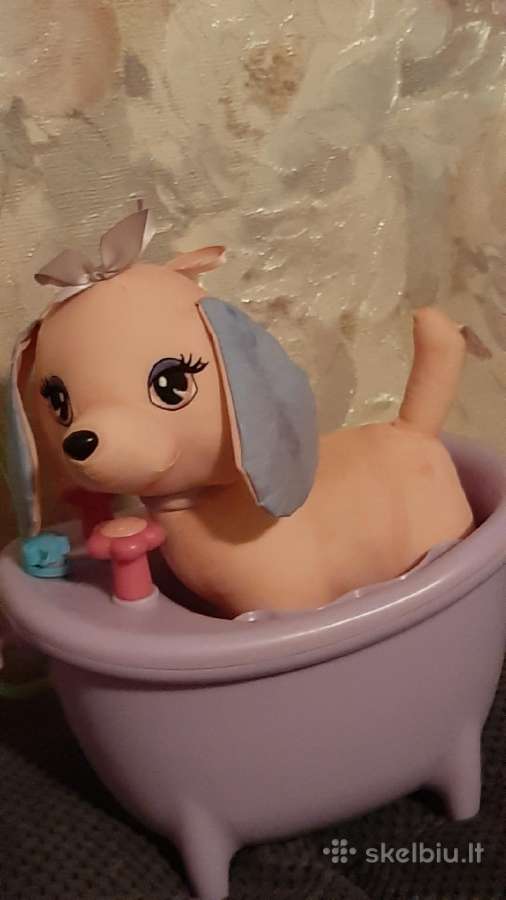 Barbie firmos suniukas su vonele
