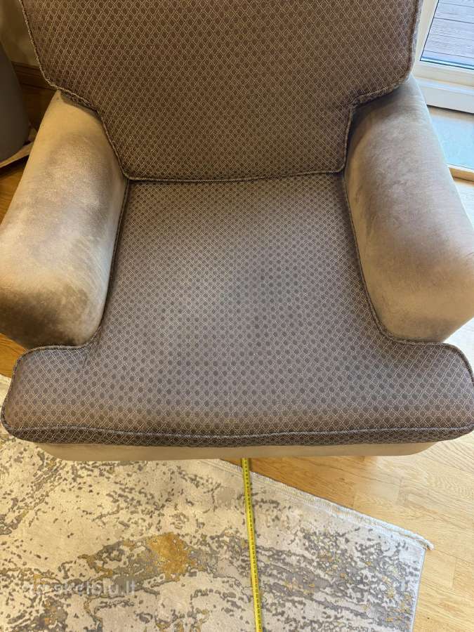 Svetainės lova 225€ fotelis 75€ (liukso klasės) - nuotraukos Nr. 8