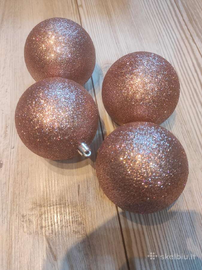 Eglutės žaisliukai