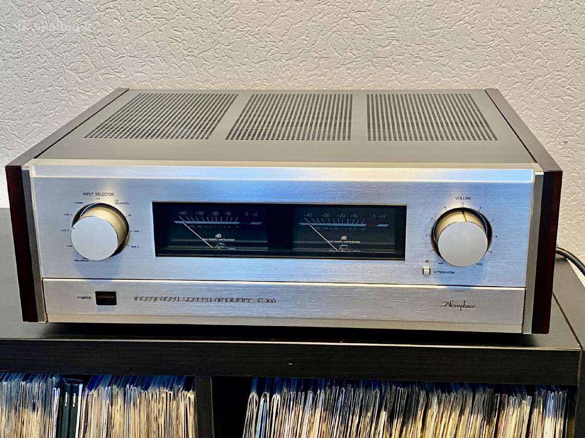 Accuphase E-305 - nuotraukos Nr. 3