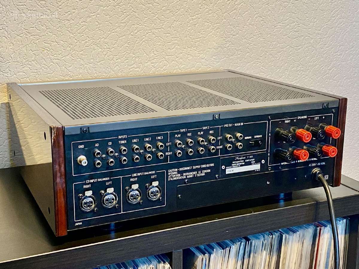 Accuphase E-305 - nuotraukos Nr. 6