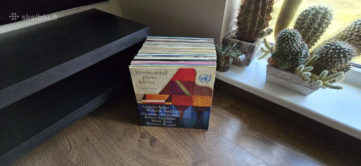 Vinilinės plokštelės - nuotraukos Nr. 19