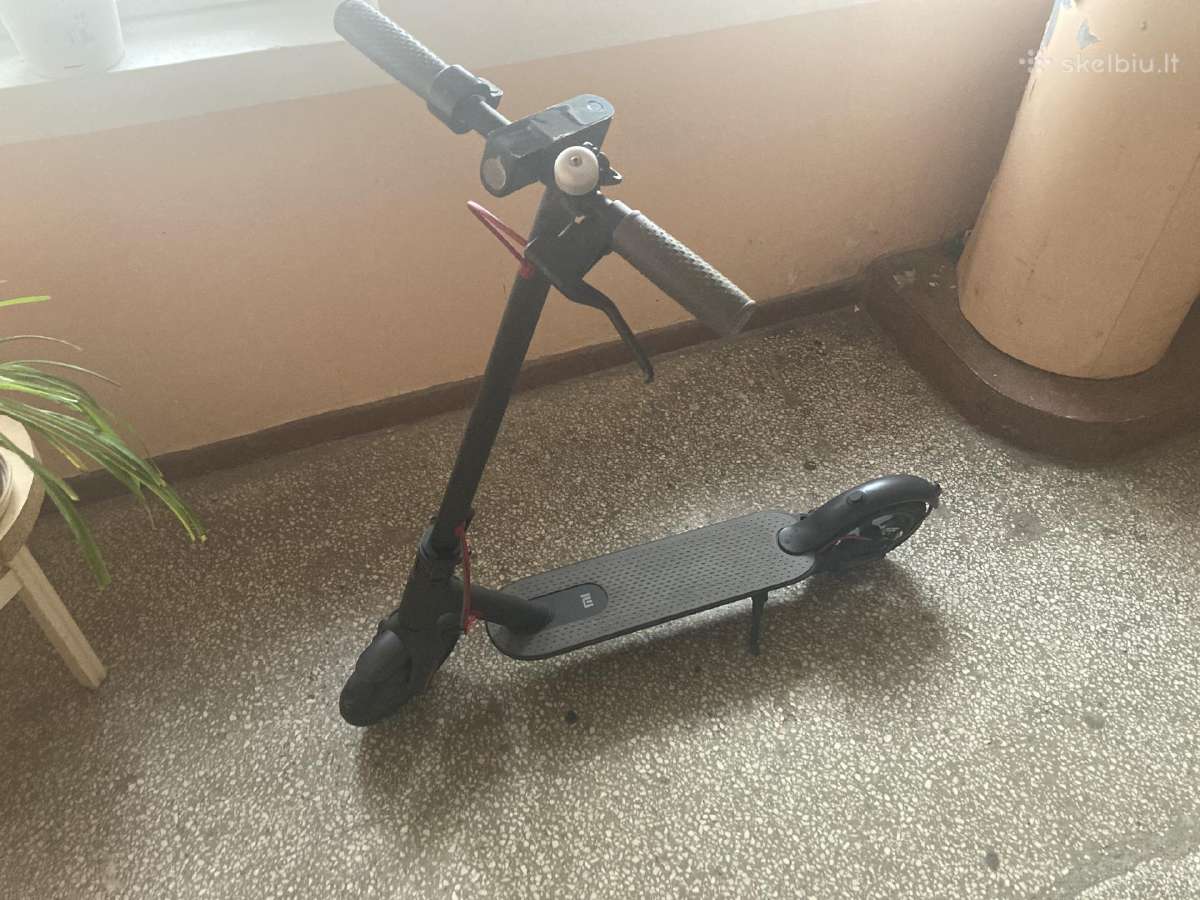 Paspirtukas Mi M365