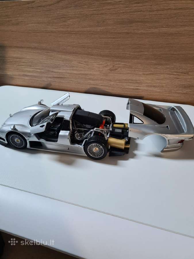 Mercedes Clk Gtr 1:18 - nuotraukos Nr. 5