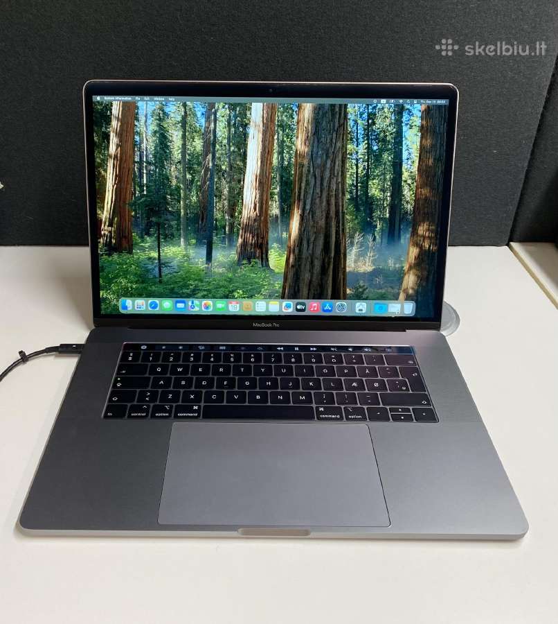 Apple MacBook Pro 15 (A1990) i7-9750h 16gb 256gb - Skelbiu.lt