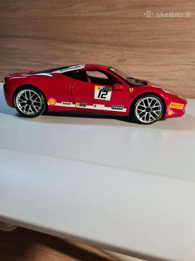 Ferrari 458 challenge 1:18 - nuotraukos Nr. 4