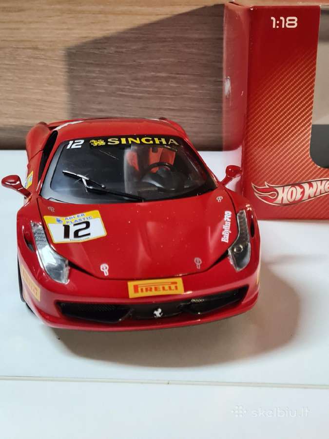 Ferrari 458 challenge 1:18 - nuotraukos Nr. 5