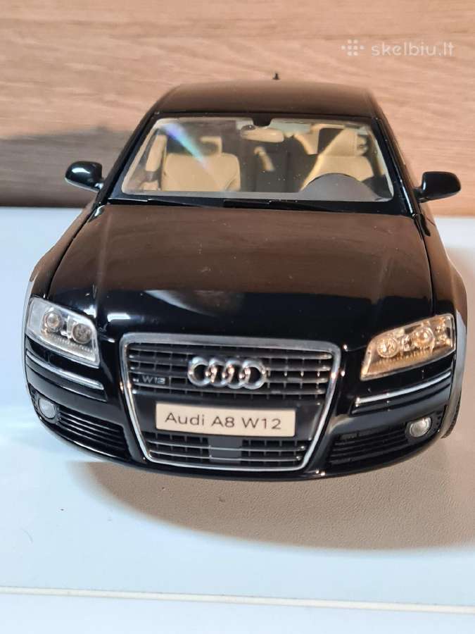 Audi A 8 1:18