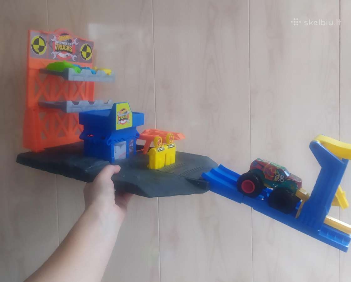 Žaista Hot Wheels Monster truck paleidimo trąsa