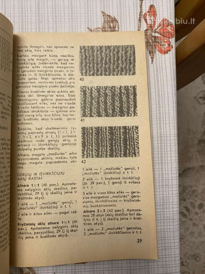 Parduodama knyga ir žurnalas apie mezgima - nuotraukos Nr. 3