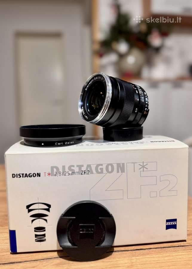 Carl Zeiss Distagon T 25mm f/2.8 Zf2 Nikon