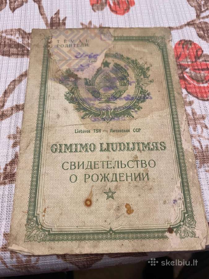 Parduodami gimimo ir santuokos liudijimų kopijos