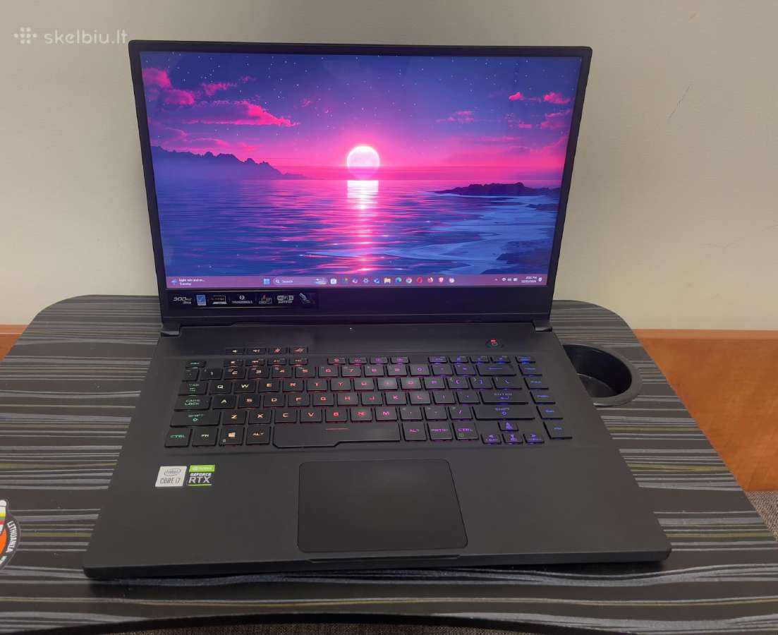Asus Zephyrus S15/ i7-10875h/32/512gb/rtx 2070 8gb