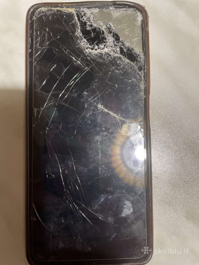 5 pazeisti telefonai Apple,xuawei - nuotraukos Nr. 3