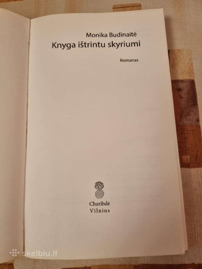 Knyga ištrintu skyriumi - nuotraukos Nr. 3