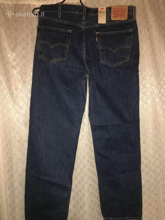 Levis 550