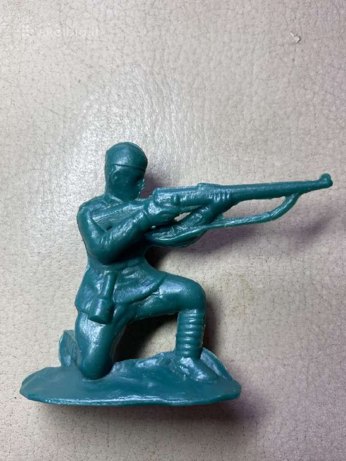Kareiveliai tarybiniai ww2 plastmasiniai - nuotraukos Nr. 6