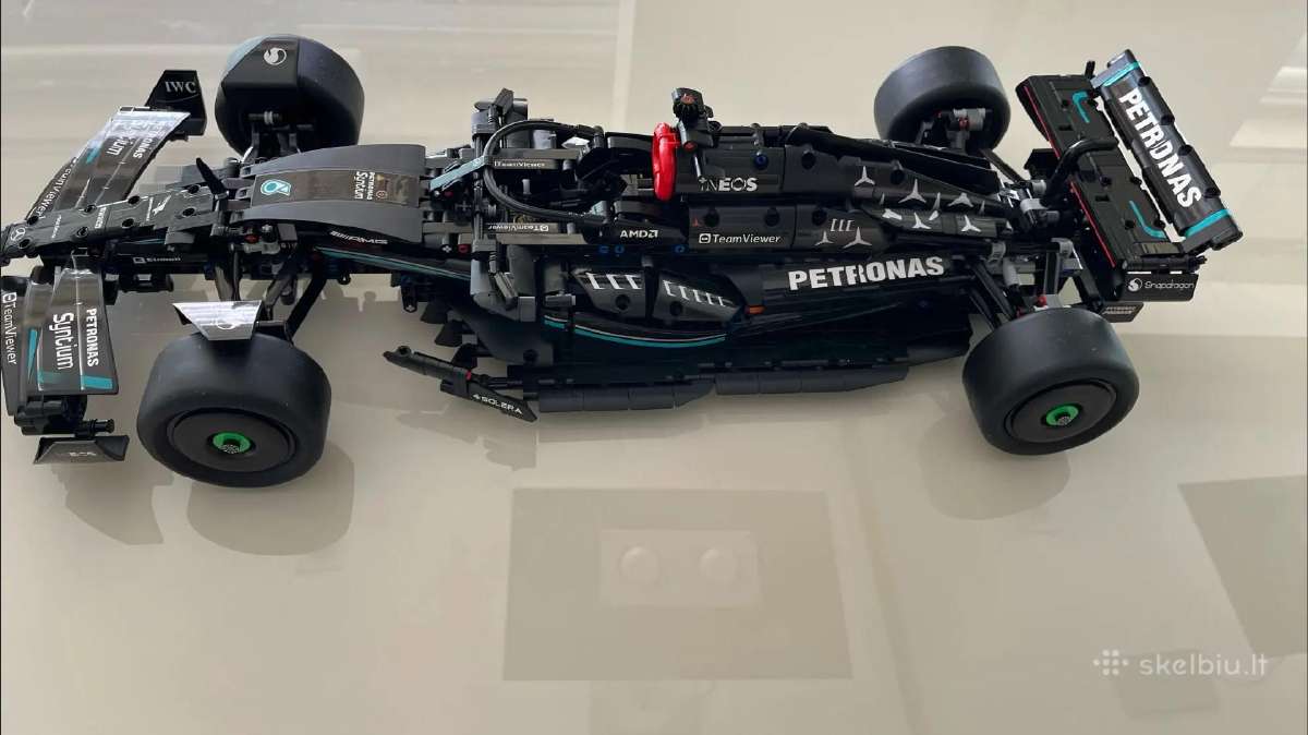 Mercedes-amg F1 W14 Lego technic (42171) ko pija - nuotraukos Nr. 2