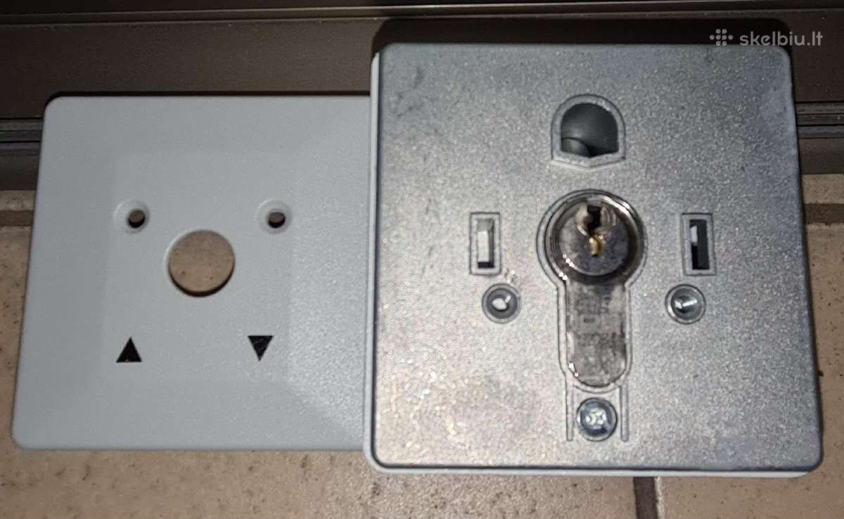 Inprojal raktinis jungiklis dvigubas 10a 250v Ip54