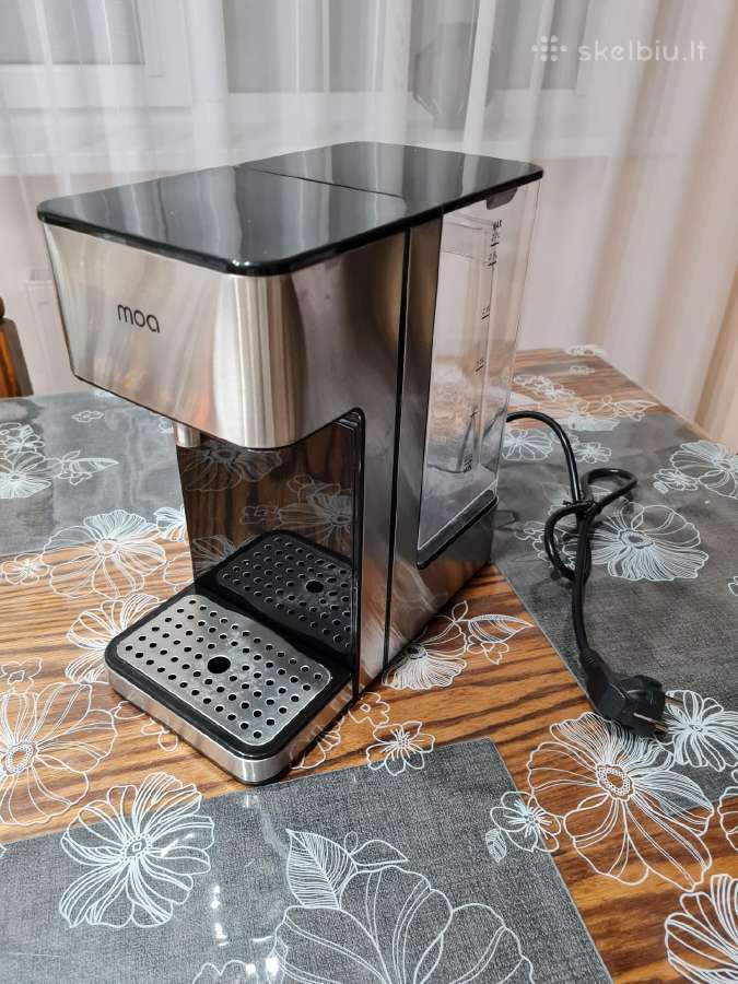 Karsto vandens dozatorius 2,7l