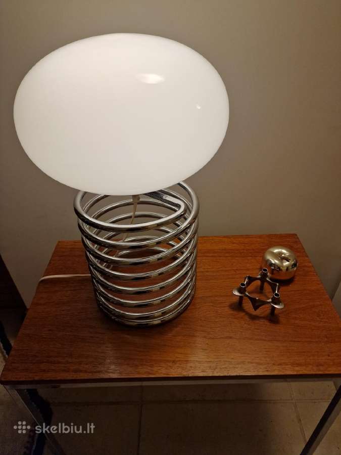 Vintažinis mid century stalo šviestuvas-lempa - nuotraukos Nr. 2