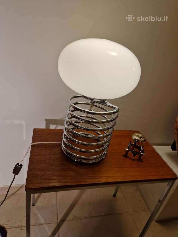 Vintažinis mid century stalo šviestuvas-lempa - nuotraukos Nr. 18