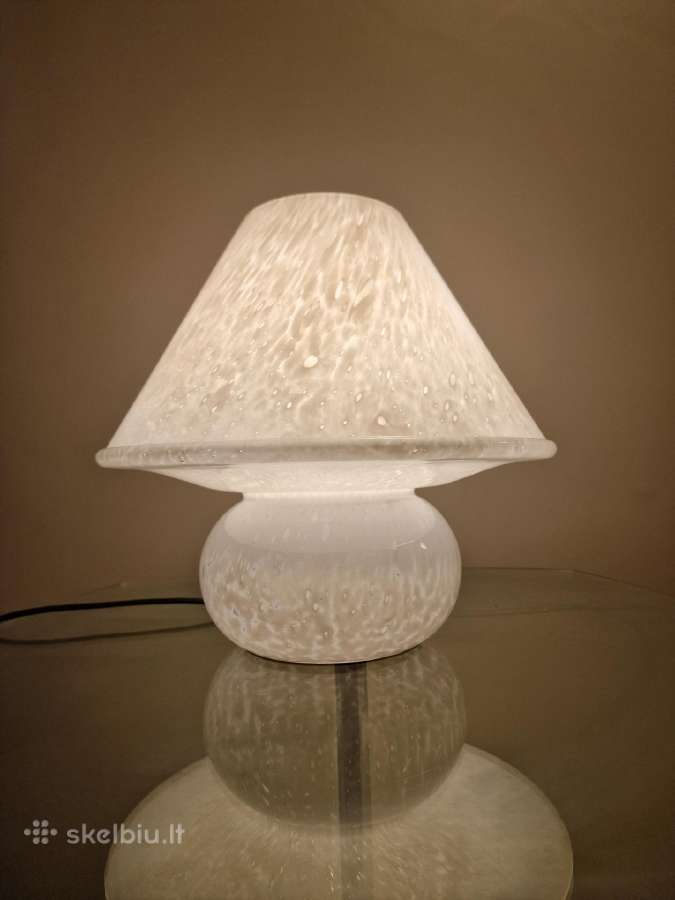 Vintažinė mid century stiklinė stalo lempa