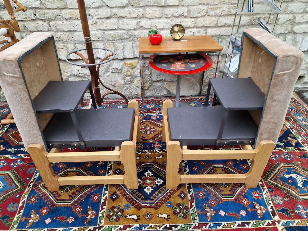 Vintažiniai mid century ąžuoliniai pufai-kopetėlės