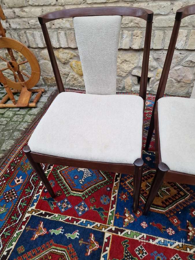 Vintažinės mid century raudonmedžio Casala kėdės - nuotraukos Nr. 14