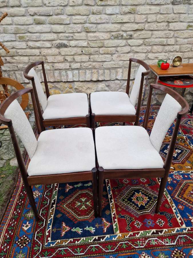 Vintažinės mid century raudonmedžio Casala kėdės - nuotraukos Nr. 35