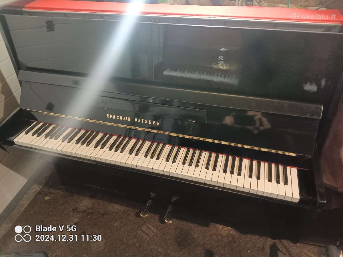 Parduodu pianiną Krasny Oktiabr