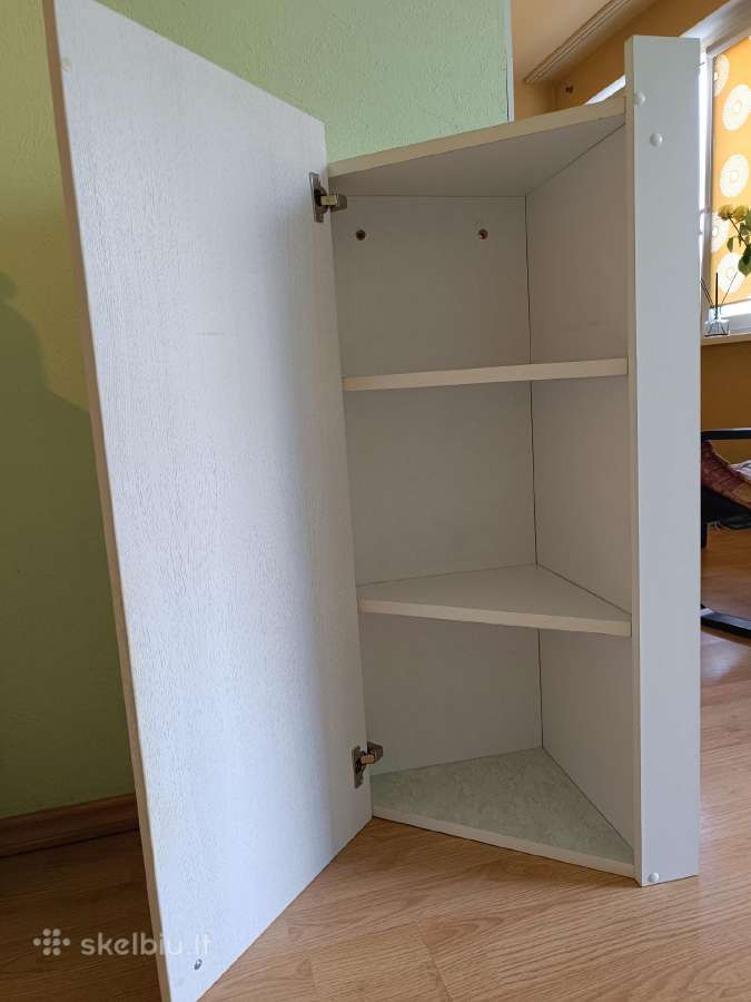 Kampinė spintelė - nuotraukos Nr. 2