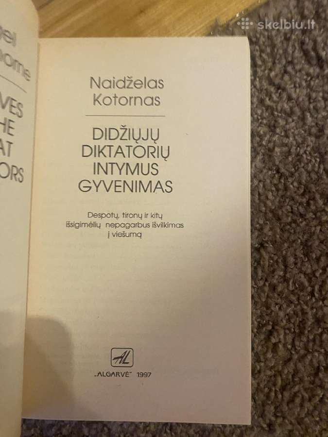 Knyga Didžiuju diktatoriu intymus gyvenimas - nuotraukos Nr. 2