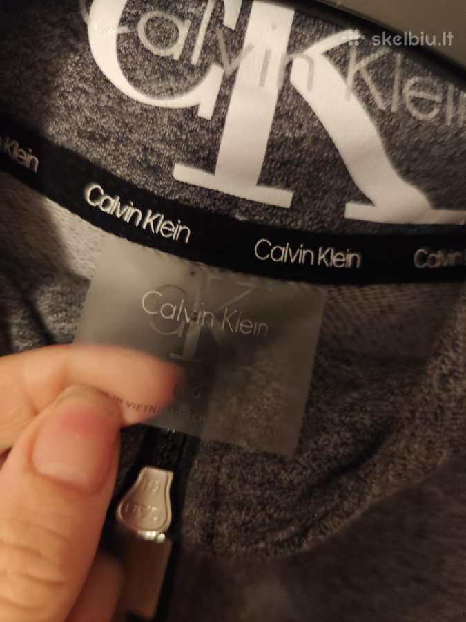 Calvin Klein bliuzoniukas - nuotraukos Nr. 5