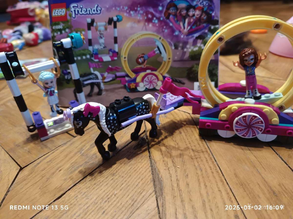 Lego Friends rinkinys su instrukcija - nuotraukos Nr. 4