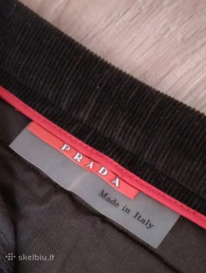 Prada kelnes