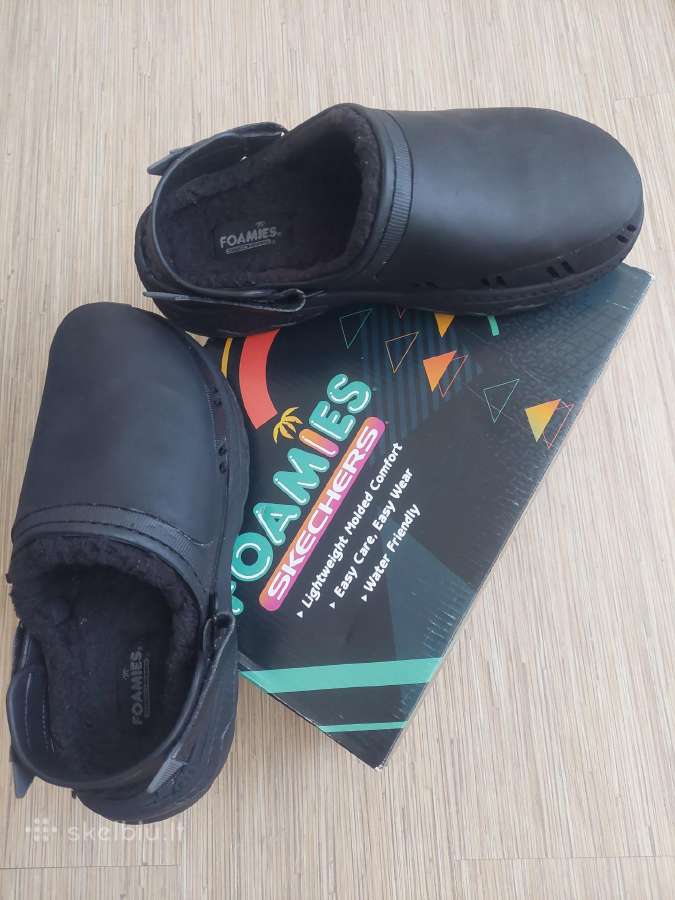 Skechers šilti įspiriami batai.