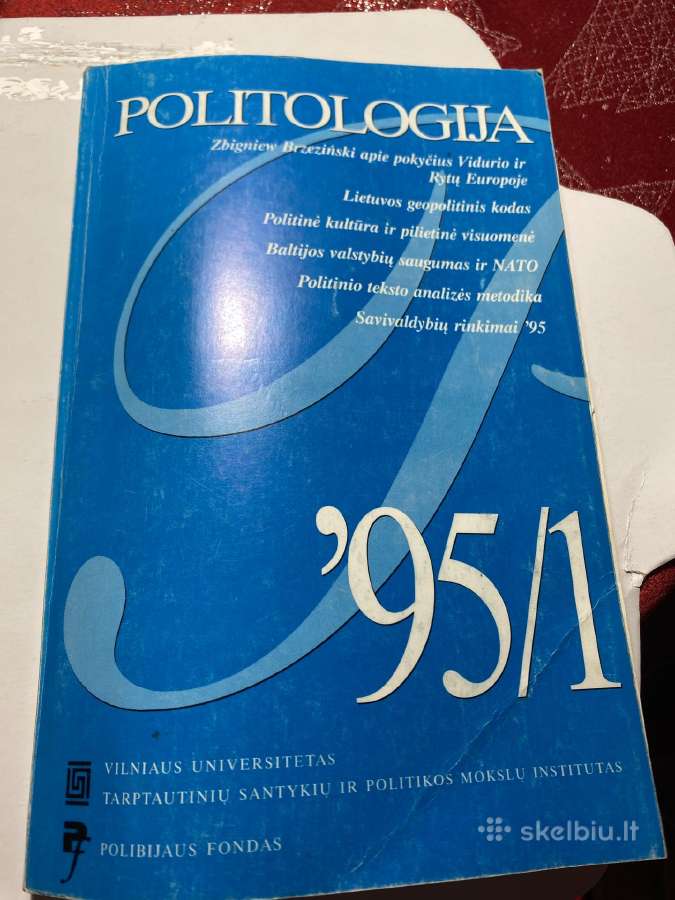 Parduodamas žurnalai Politologija 1995 ir t.t.