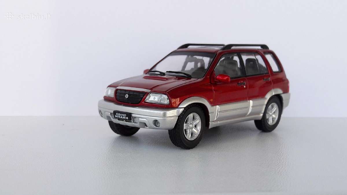 1/43 modeliukai Suzuki Grand Vitara 2001