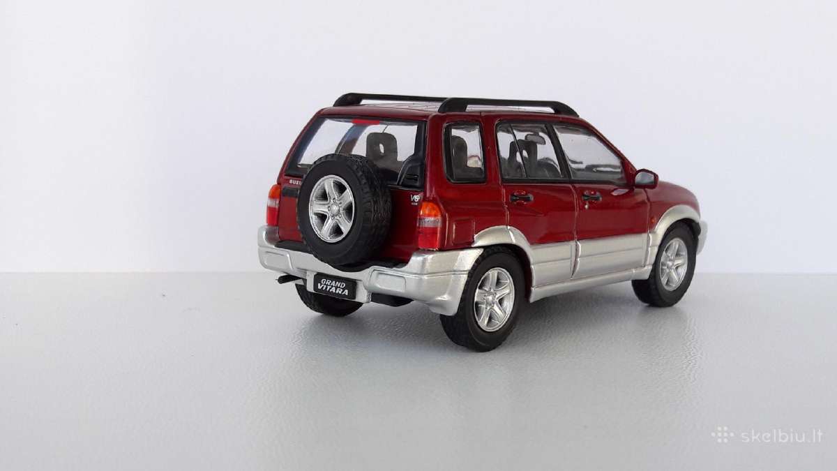 1/43 modeliukai Suzuki Grand Vitara 2001 - nuotraukos Nr. 4